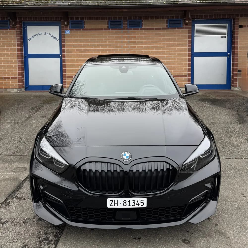 BMW 120i Pure M Sport Steptronic — Bild 1